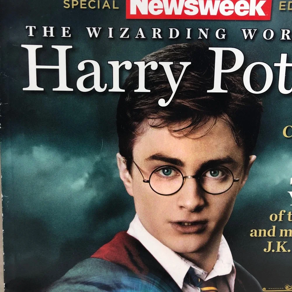Newsweek Special Edition‎ The Wizarding World of Harry Potter Magazine 20 Years